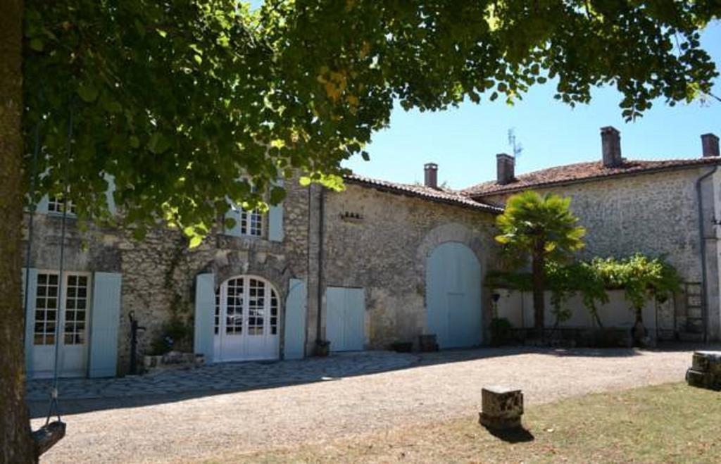Bed and Breakfast La Lunaire Verteillac Zimmer foto