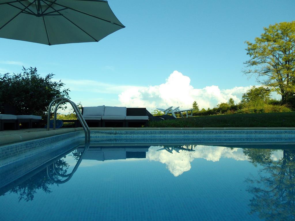 Bed and Breakfast La Lunaire Verteillac Exterior foto